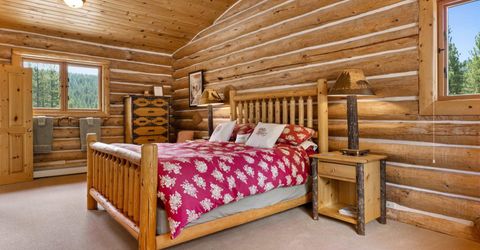 7555 State Highway 89, Sierraville, CA 96126 Photo