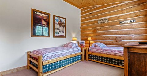 7555 State Highway 89, Sierraville, CA 96126 Photo