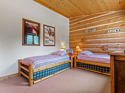 7555 State Highway 89, Sierraville, CA 96126 Photo