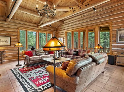 7555 State Highway 89, Sierraville, CA 96126 Photo
