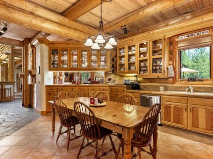 7555 State Highway 89, Sierraville, CA 96126 Photo