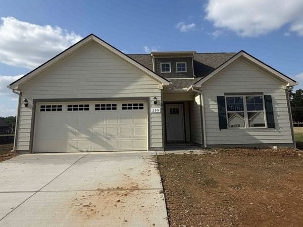 299 Stillwater Way, Tullahoma, TN 37388