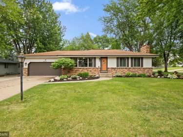 10157 Irwin Road , Bloomington, MN 55437