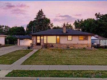 12636 Monterey Avenue S, Savage, MN 55378