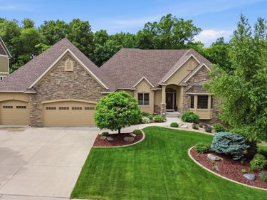 3249 Wilds Ridge NW, Prior Lake, MN 55372