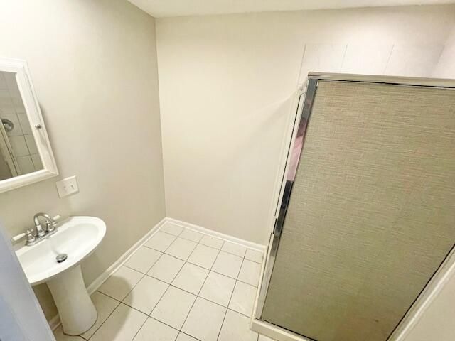 2160 Kings Gate Lane Photo 6