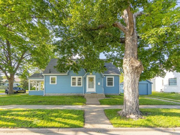 224 Kern Street, Waterloo, IA 50703