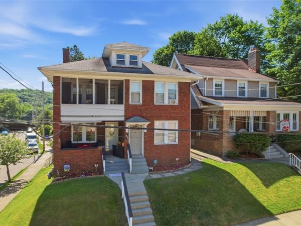 160-162 Watkins Ave, Pittsburgh, PA 15202