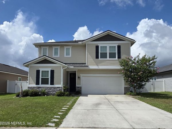 4537 PINE RIDGE Parkway, Middleburg, FL 32068