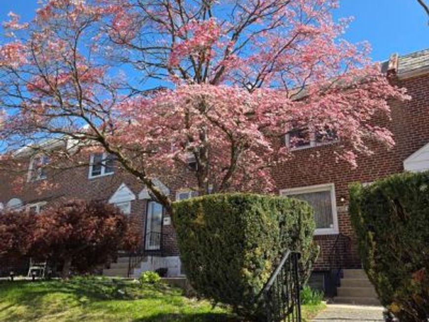 1617 Meribrook Road, Philadelphia, PA 19151 Main Photo