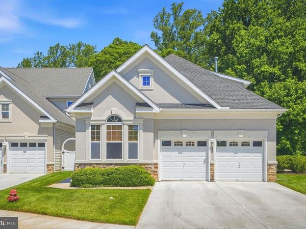 300 GLATISANT PLACE, Unit 300, PIKESVILLE, MD 21208