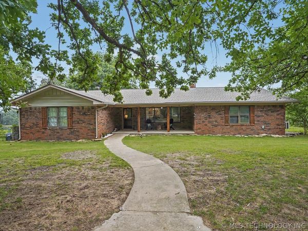 4404 Beelino Road , Beggs, OK 74421