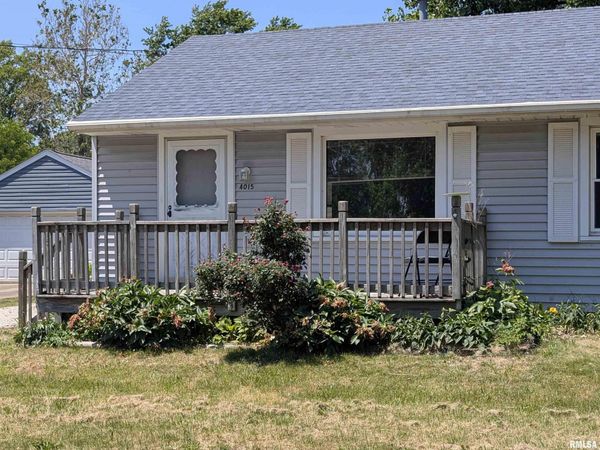 4015 S CHALMERS Avenue, Bartonville, IL 61607