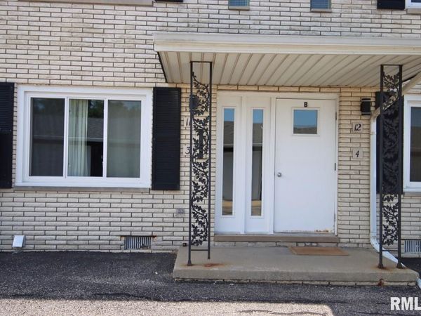 1471 VALLE VISTA Boulevard, Unit 3, Pekin, IL 61554