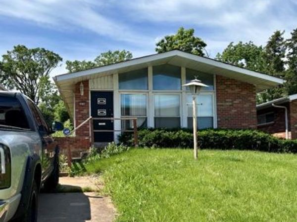 4426 Carter Avenue, St Louis, MO 63115