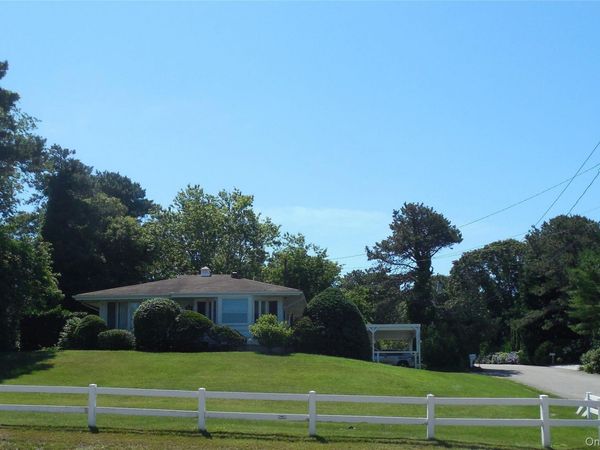 3 Wind Mill Lane , Hampton Bays, NY 11946