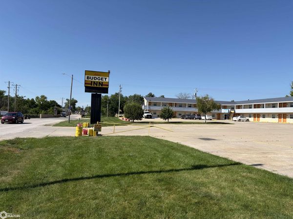 100 5Th Street, Adair, IA 50002