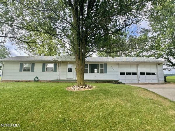 205 Hane Drive , Pioneer, OH 43554