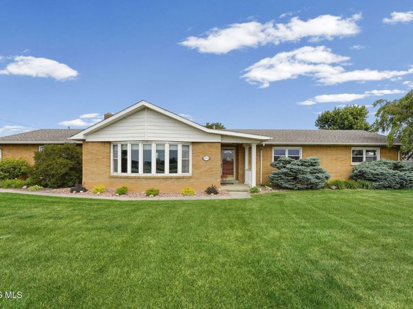 1993 N Genoa Clay Center Road , Genoa, OH 43430