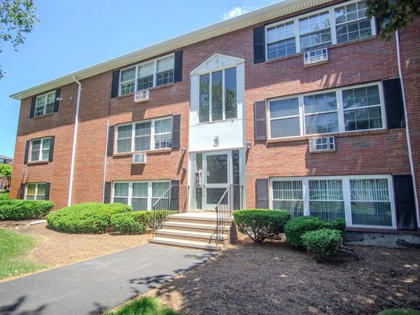 3 Tara Drive, Unit 4, Weymouth, MA 02188