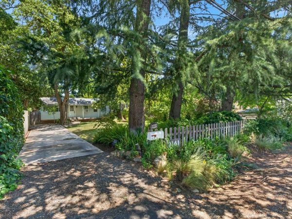 9161 Grove St, Elk Grove, CA 95624