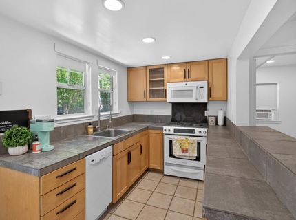 9161 Grove St, Elk Grove, CA 95624 Photo