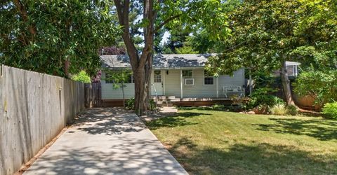 9161 Grove St, Elk Grove, CA 95624 Photo