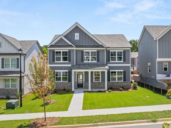 89 King Village, Braselton, GA 30517
