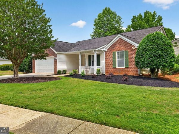 4502 Legend Hollow Lane, Powder Springs, GA 30127