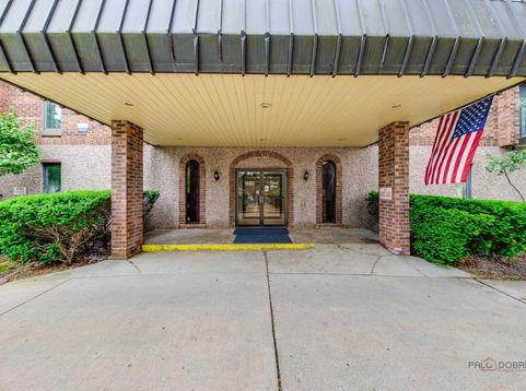 Main Photo