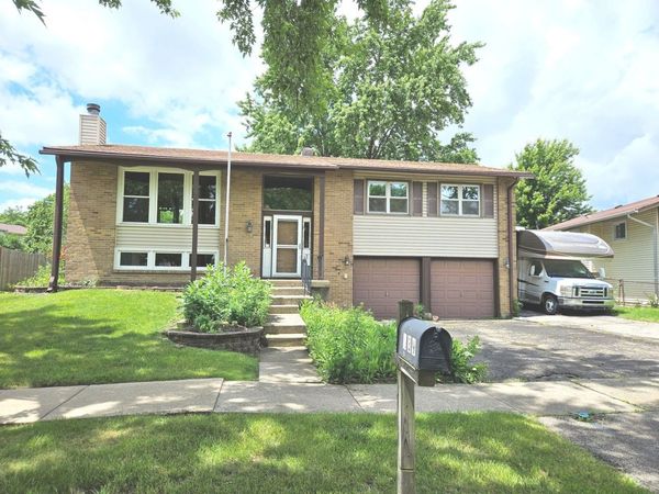 539 Hampshire Lane , Bolingbrook, IL 60440