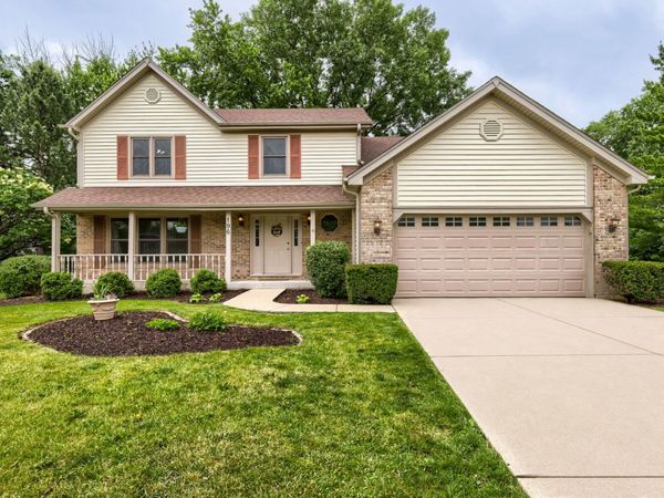 196 Constitution Drive , Bloomingdale, IL 60108