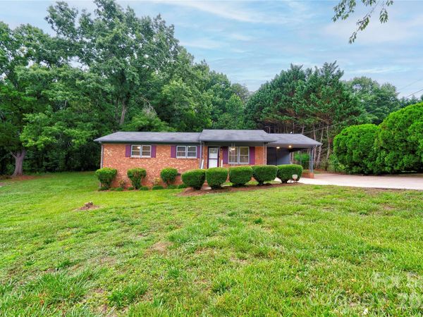 1323 N Lakewood Drive , Shelby, NC 28150