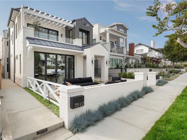 715 1/2 Poinsettia, Corona Del Mar, CA 92625