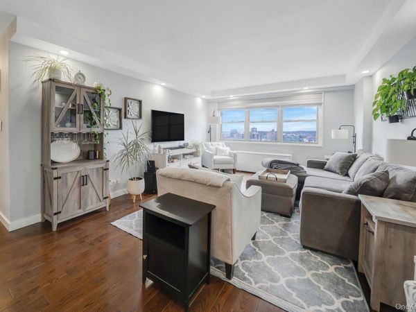 10230 66th Road , Unit 21H, Forest Hills, NY 11375