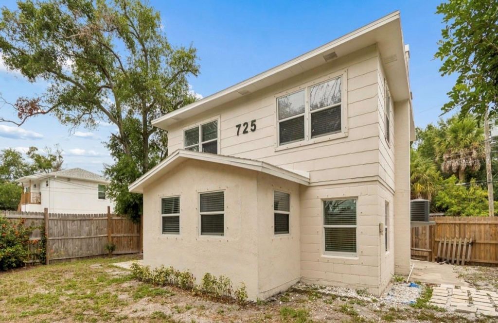725 21st Avenue S, Saint Petersburg, FL 33705 Photo