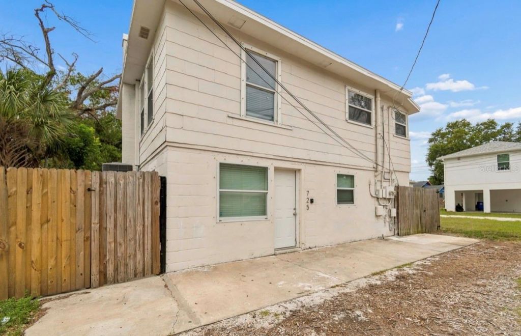 725 21st Avenue S, Saint Petersburg, FL 33705 Photo