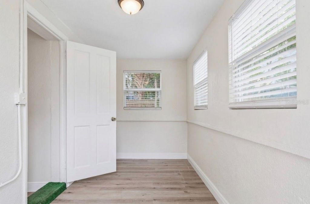 725 21st Avenue S, Saint Petersburg, FL 33705 Photo