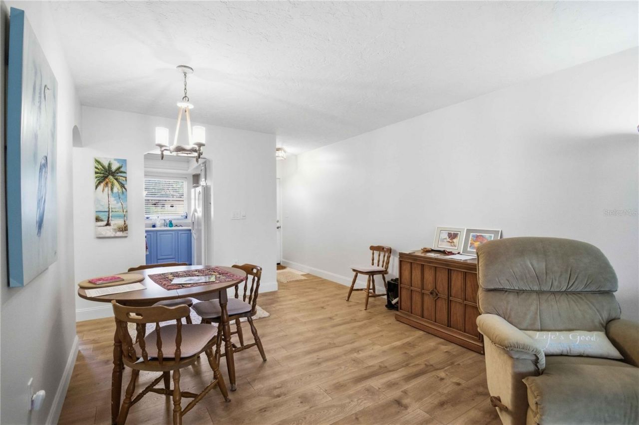 2814 Swifton Drive, Unit 108, Sarasota, FL 34231 Photo