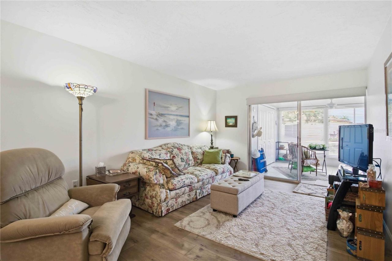 2814 Swifton Drive, Unit 108, Sarasota, FL 34231 Photo