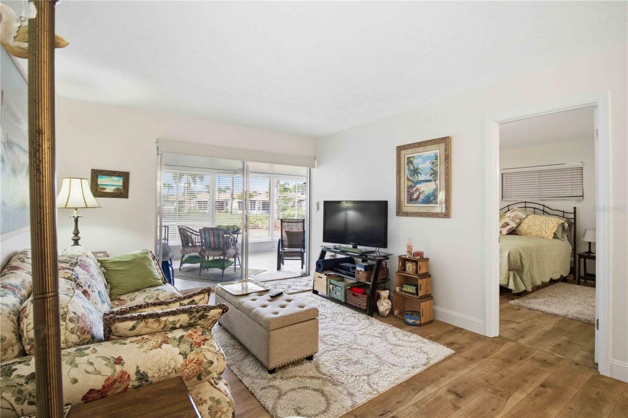 2814 Swifton Drive, Unit 108, Sarasota, FL 34231 Photo