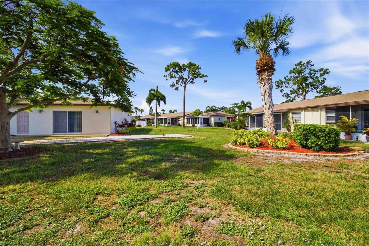 2814 Swifton Drive, Unit 108, Sarasota, FL 34231 Photo