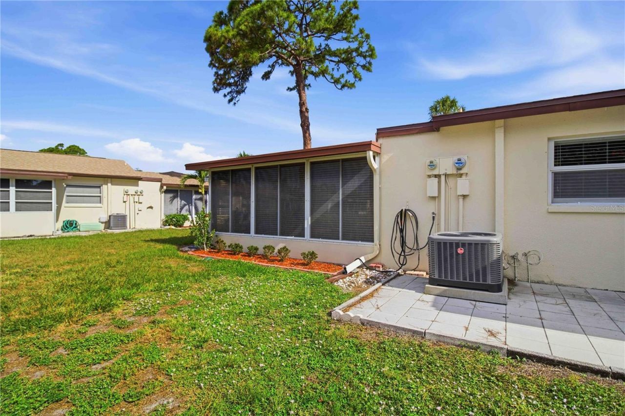 2814 Swifton Drive, Unit 108, Sarasota, FL 34231 Photo