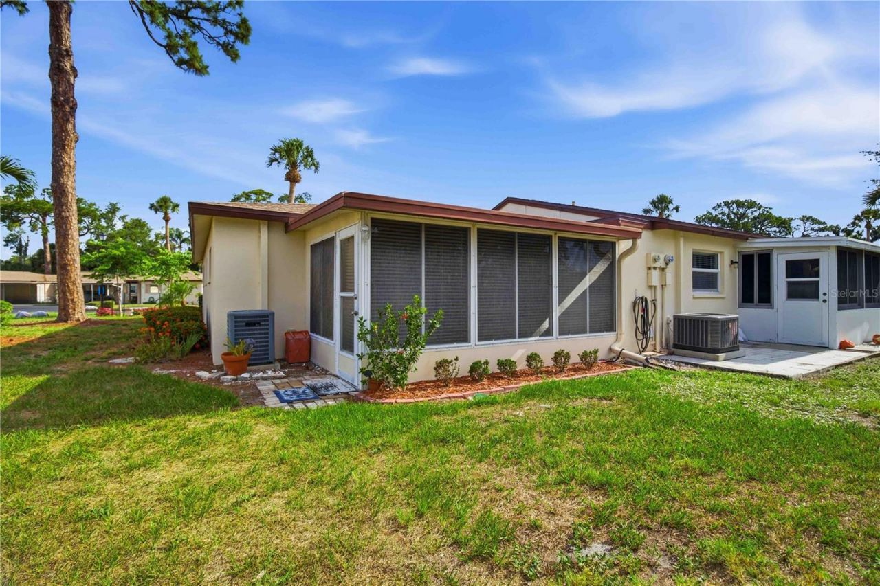 2814 Swifton Drive, Unit 108, Sarasota, FL 34231 Photo