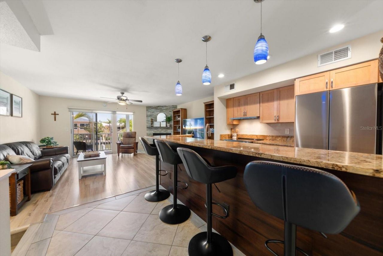 659 Garland Circle, Indian Rocks Beach, FL 33785 Photo