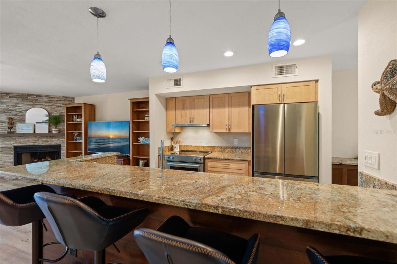 659 Garland Circle, Indian Rocks Beach, FL 33785 Photo
