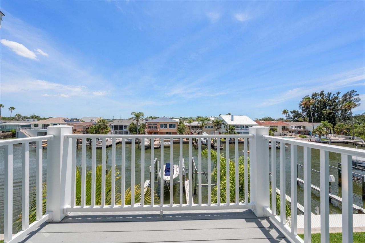 659 Garland Circle, Indian Rocks Beach, FL 33785 Photo