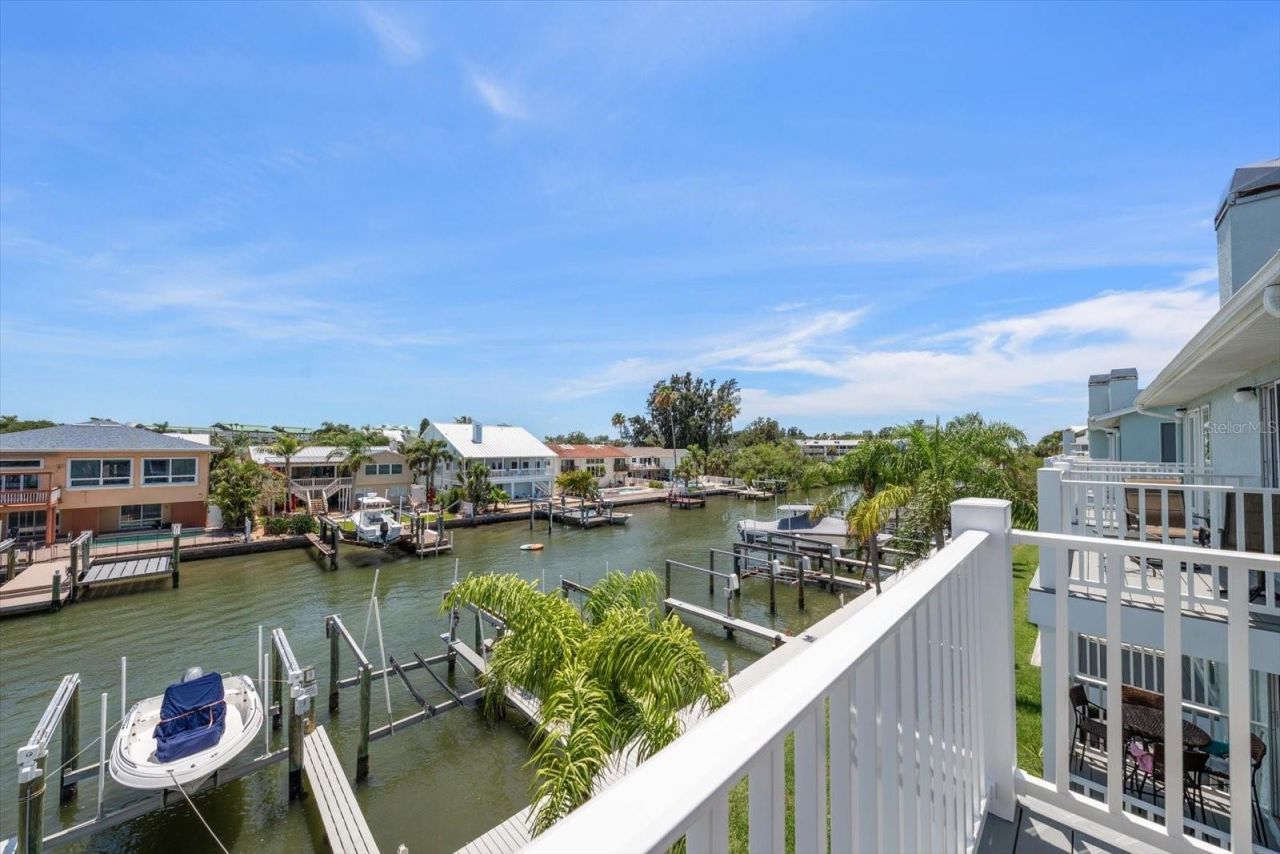 659 Garland Circle, Indian Rocks Beach, FL 33785 Photo