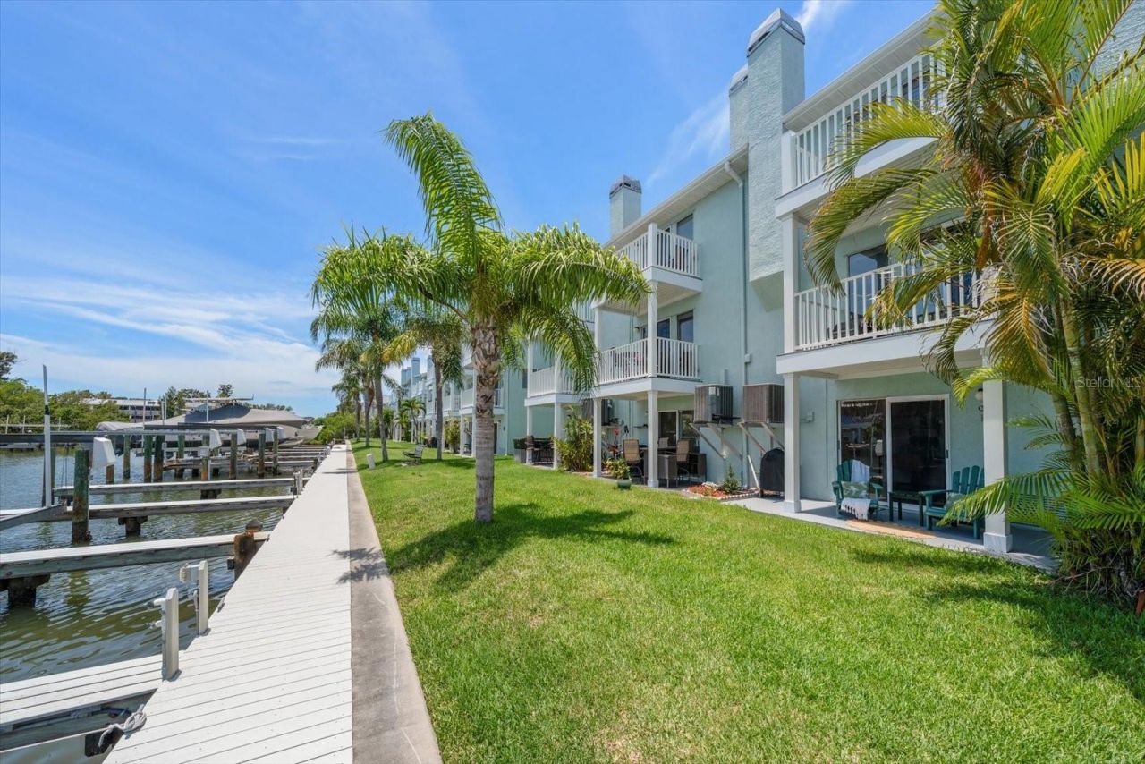 659 Garland Circle, Indian Rocks Beach, FL 33785 Photo