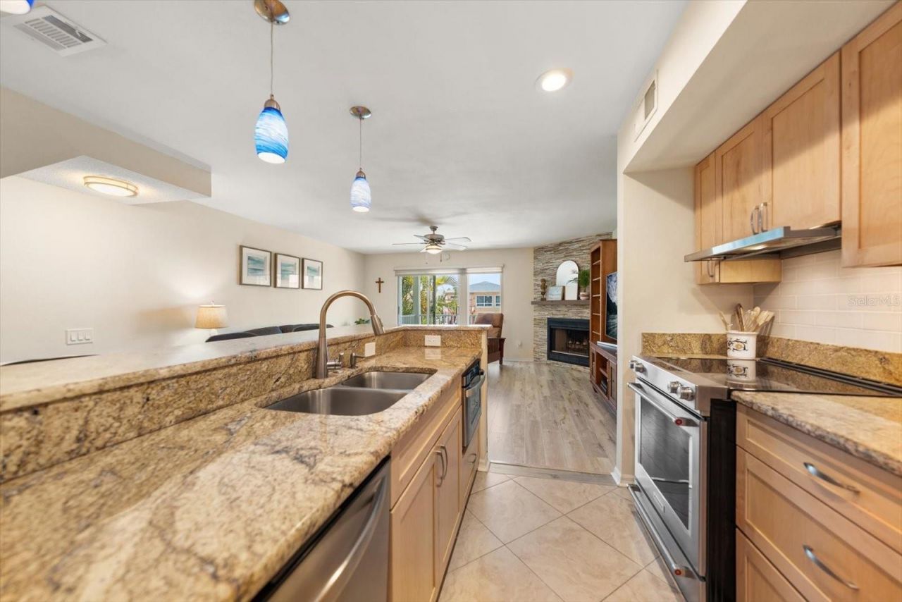 659 Garland Circle, Indian Rocks Beach, FL 33785 Photo
